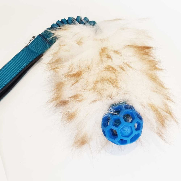 Sheep Fur bungee with MINI Holee Roller Pocket tug