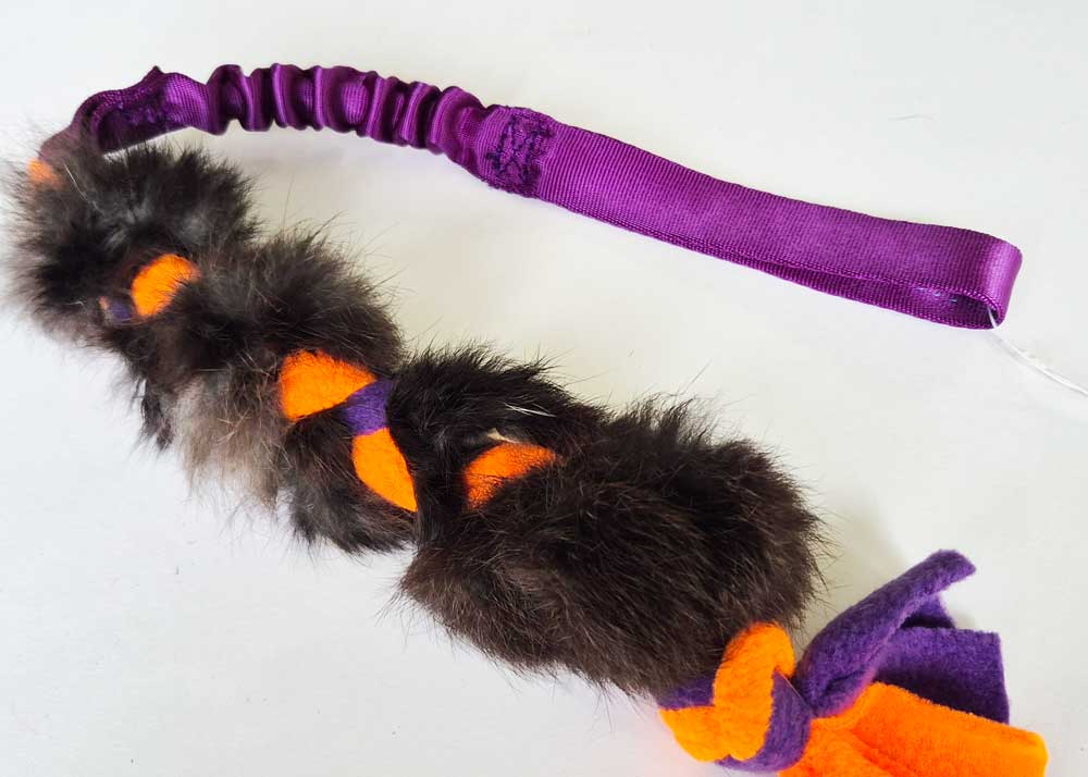 Braided fleece and rabbit bungee tug