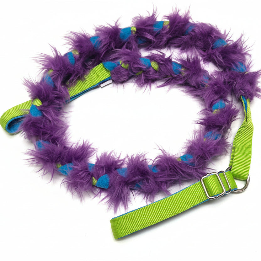 Braided agility leash with faux fur