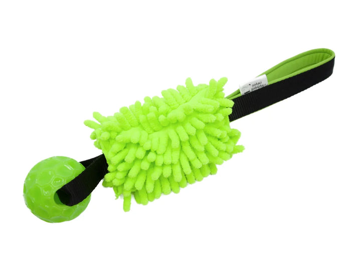 Geo ball with mop pocket tug
