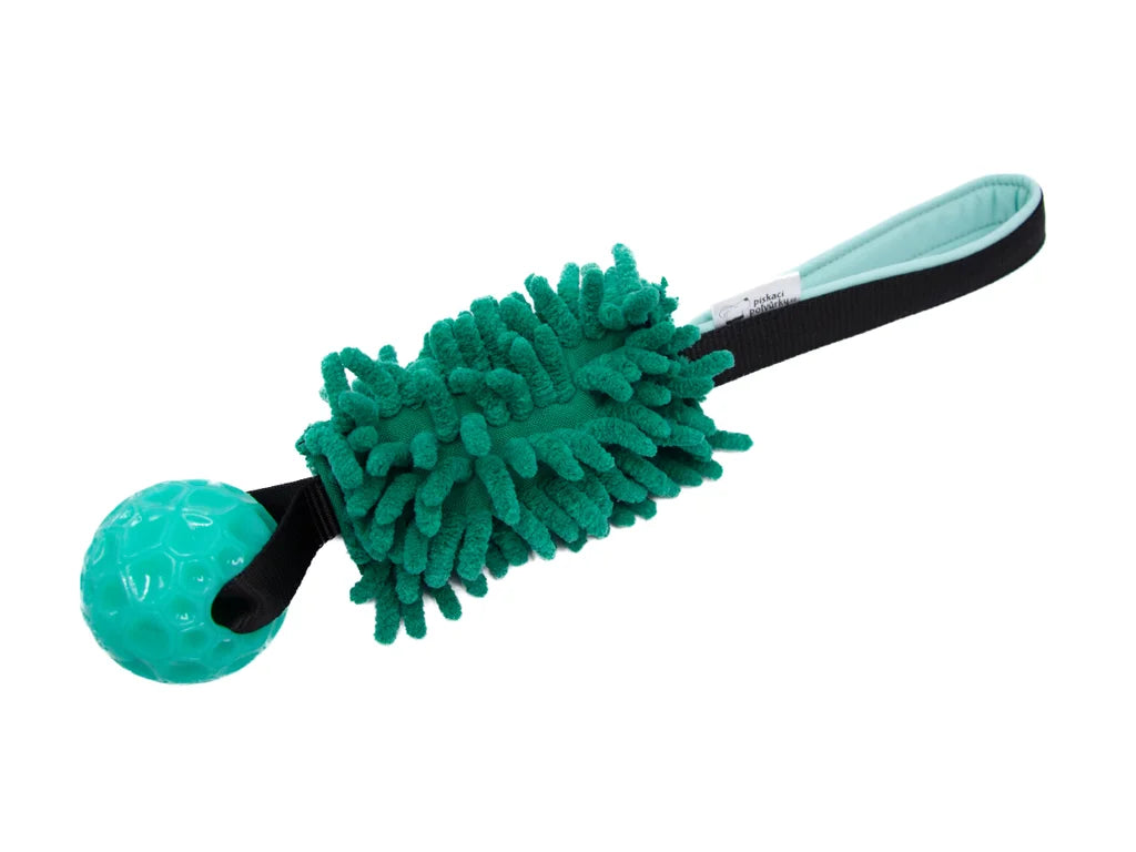 Geo ball with mop pocket tug