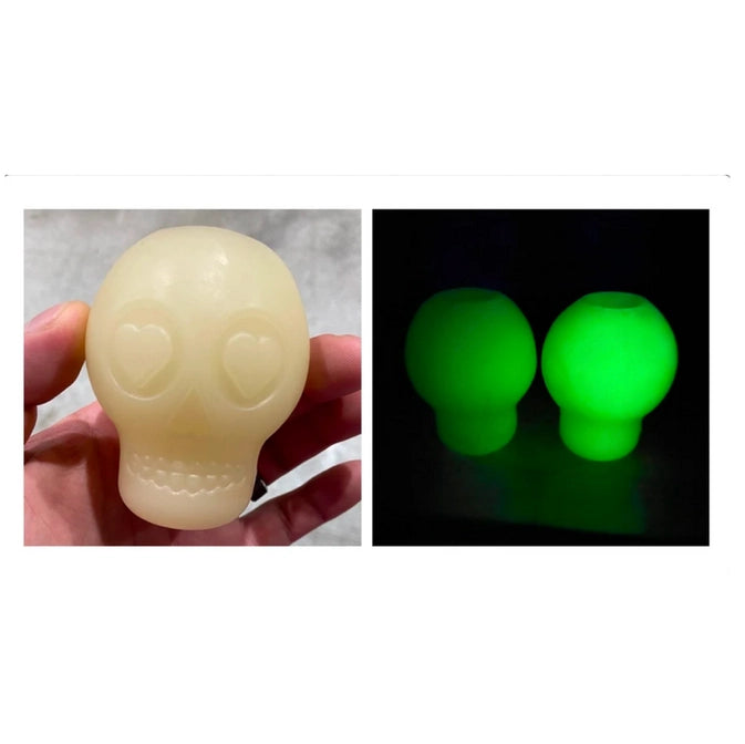 Glow in the Dark Skull - Chew and Enrichment Toy